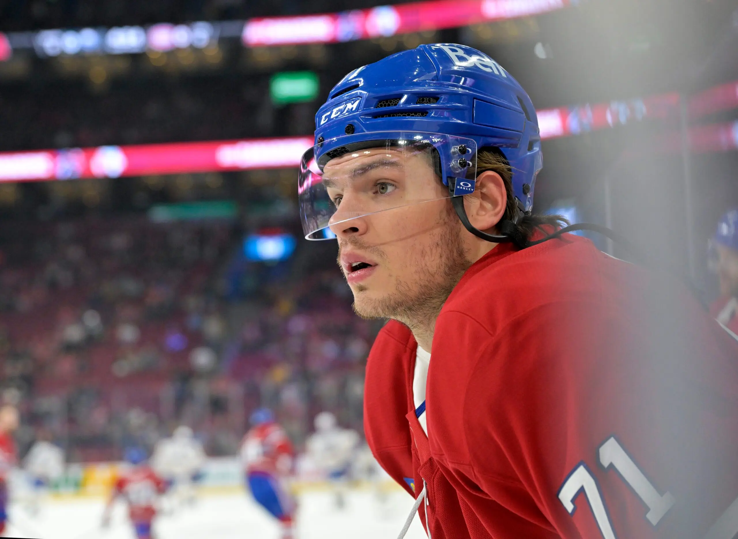 Evans Scores Twice, Including a Short-Hander, as Canadiens Beat Blackhawks 4-1